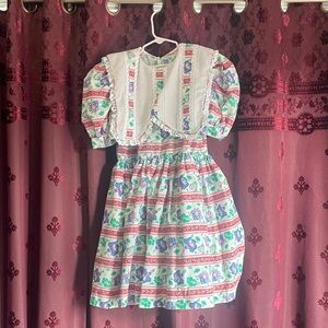 Charming Vintage Floral Striped Dress with Ruffled Collar Girls Size 8